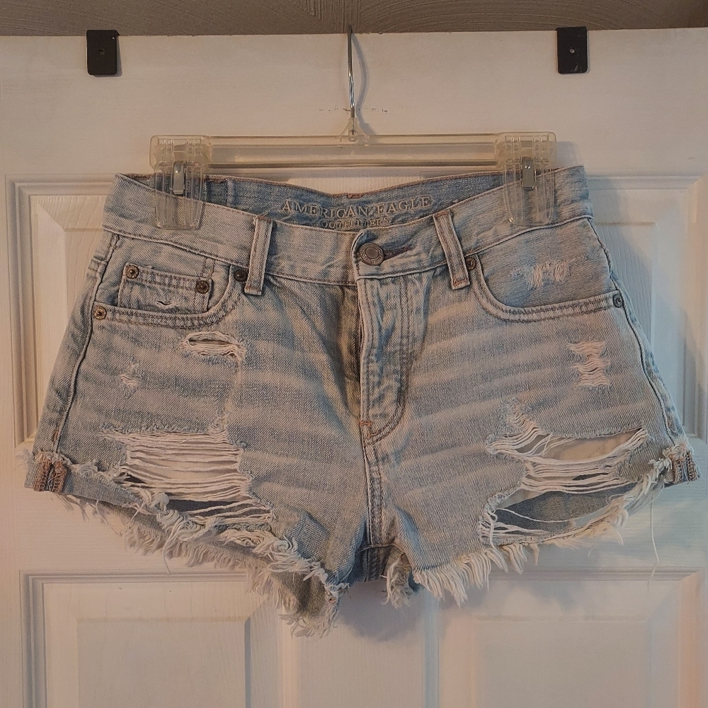 American eagle tomgirl shorts